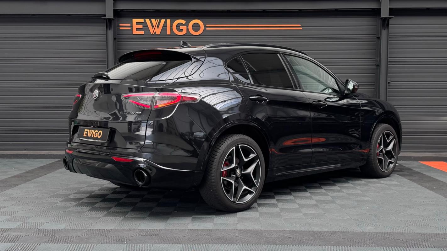 Alfa Romeo Stelvio - 2.2 D 210 EXECUTIVE Q4 BVA