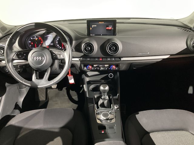 Audi A3 - SPORTBACK 1.6 TDI 110 CH BUSINESS BVM