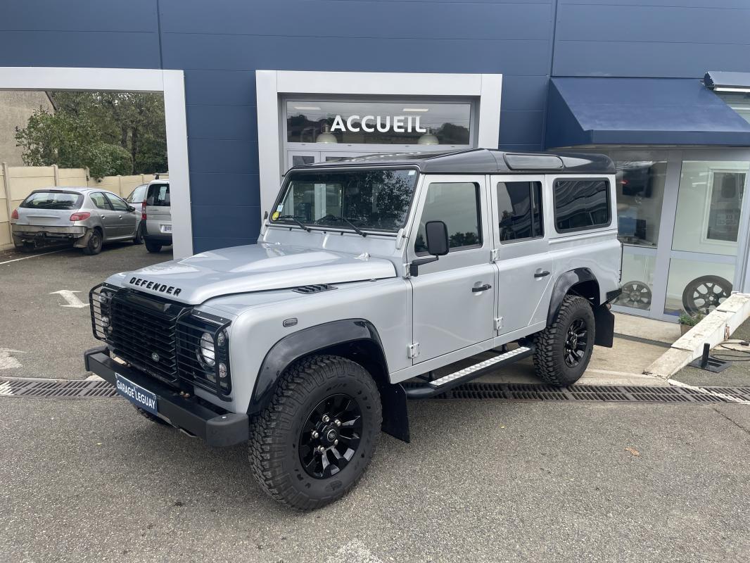 Land Rover Defender 110 PH III SILVER&BLACK SERIE SW 2.2L 122CV 4WD SE 7 PLACES 5PORTES